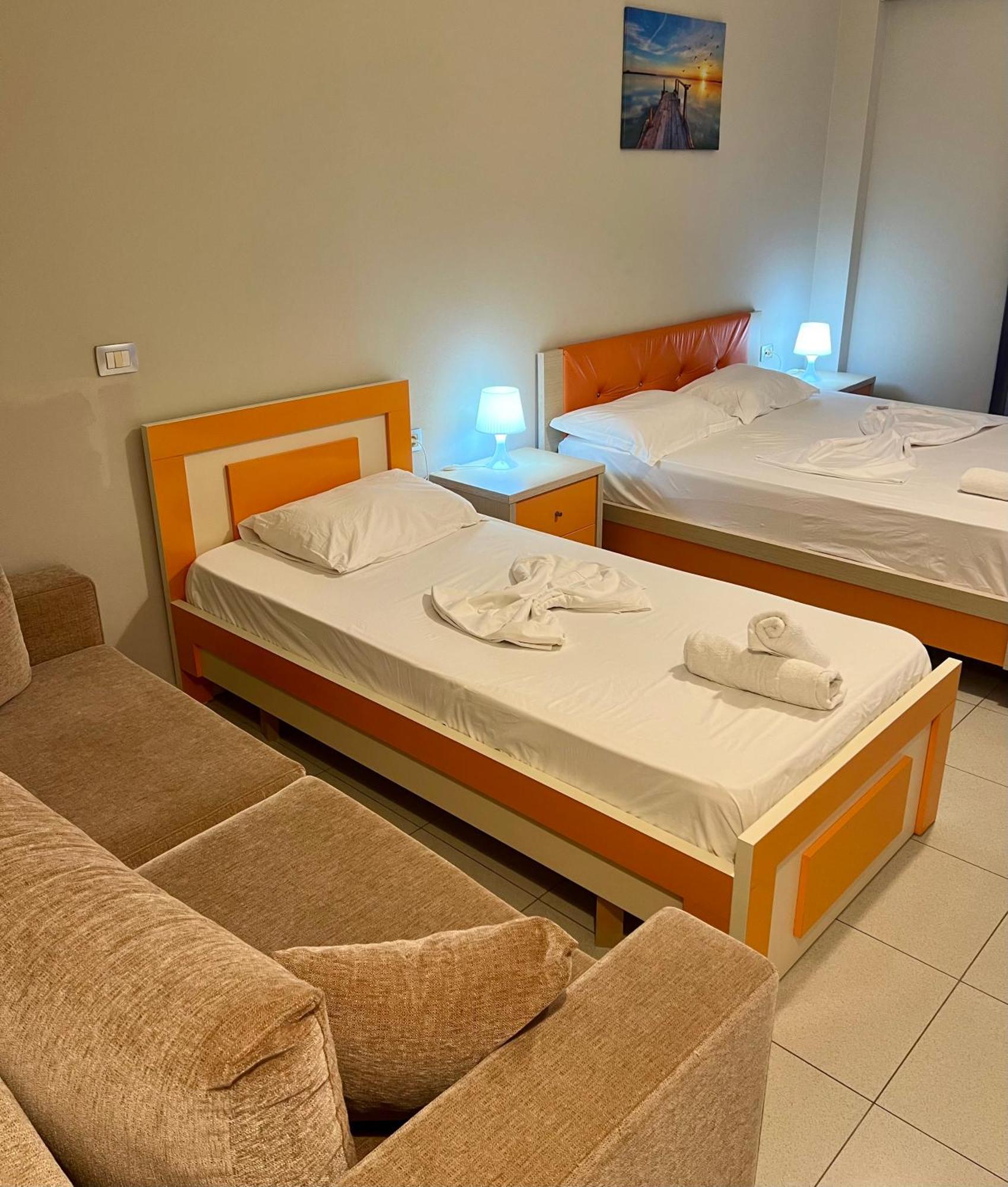Karos Hotel Llaman 希马拉 外观 照片